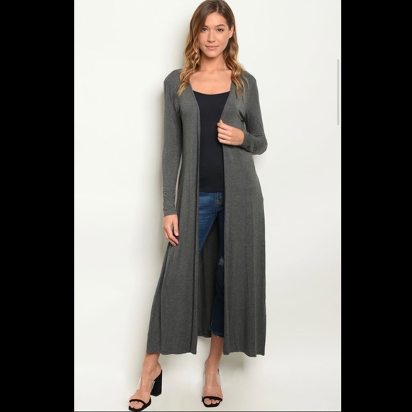 Sweaters - NEW!🔥 MEDIUM Gray Duster Cardigan